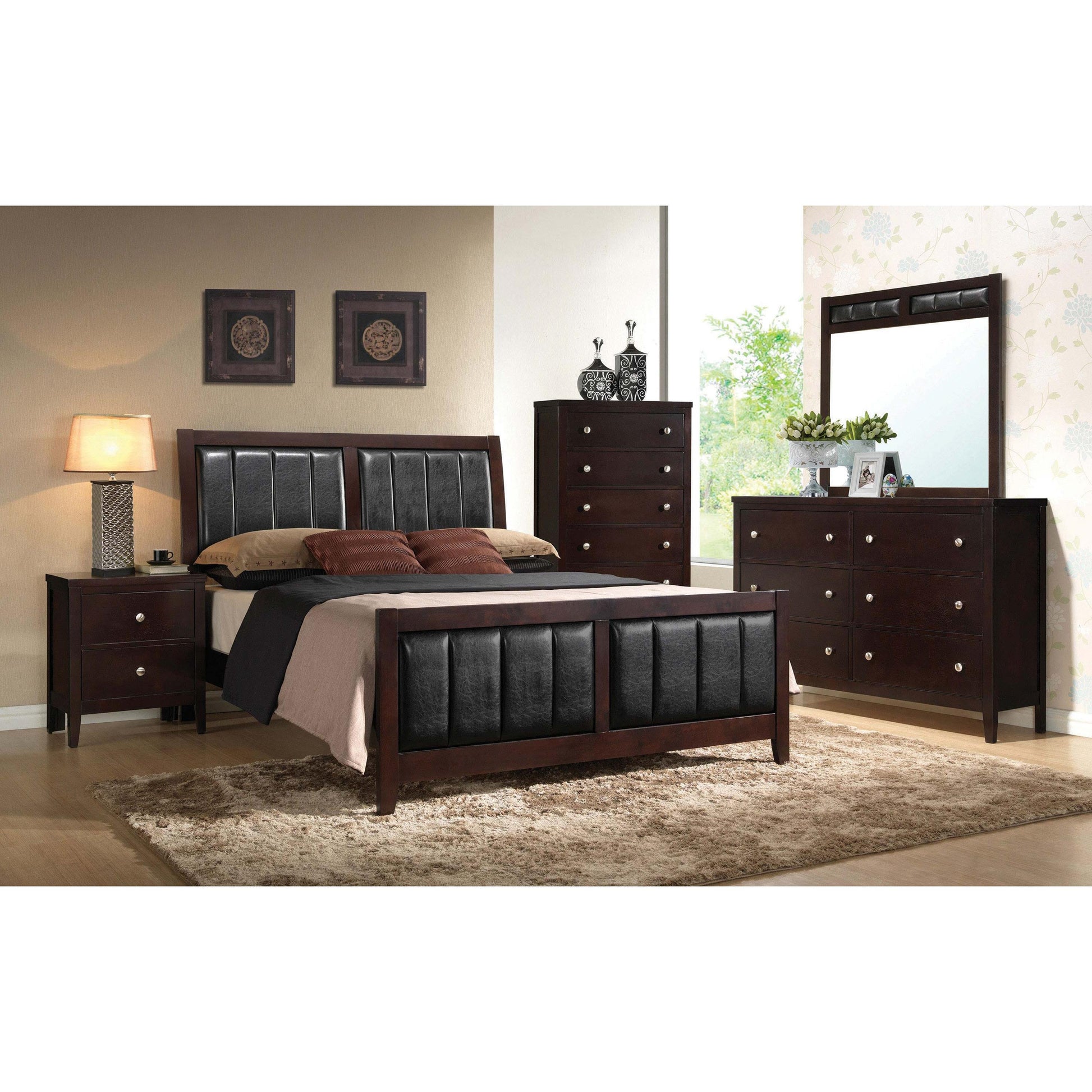  Size_King  -- Carlton Upholstered Panel Bed IMAGE 5