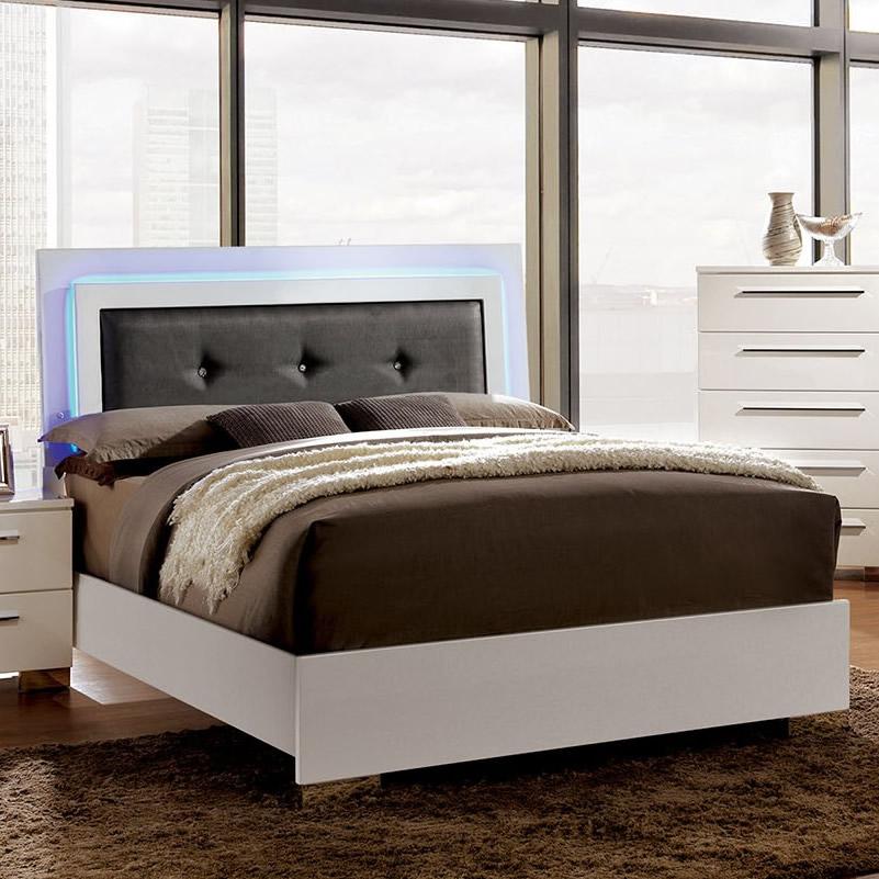  Size_King  -- Clementine Upholstered Platform Bed IMAGE 5