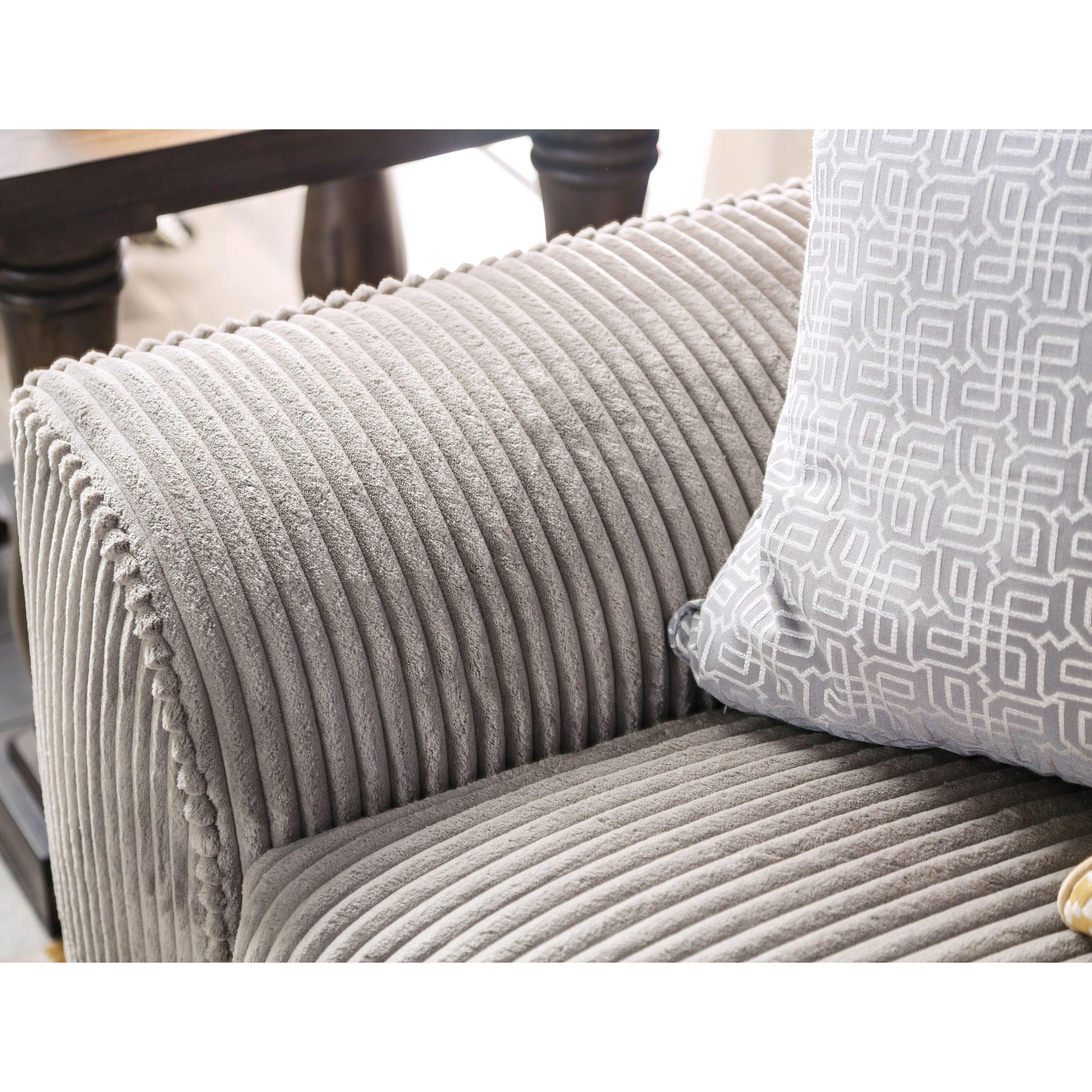  Furniture of America Marjorie Stationary Fabric Loveseat SM6217-LV IMAGE 4