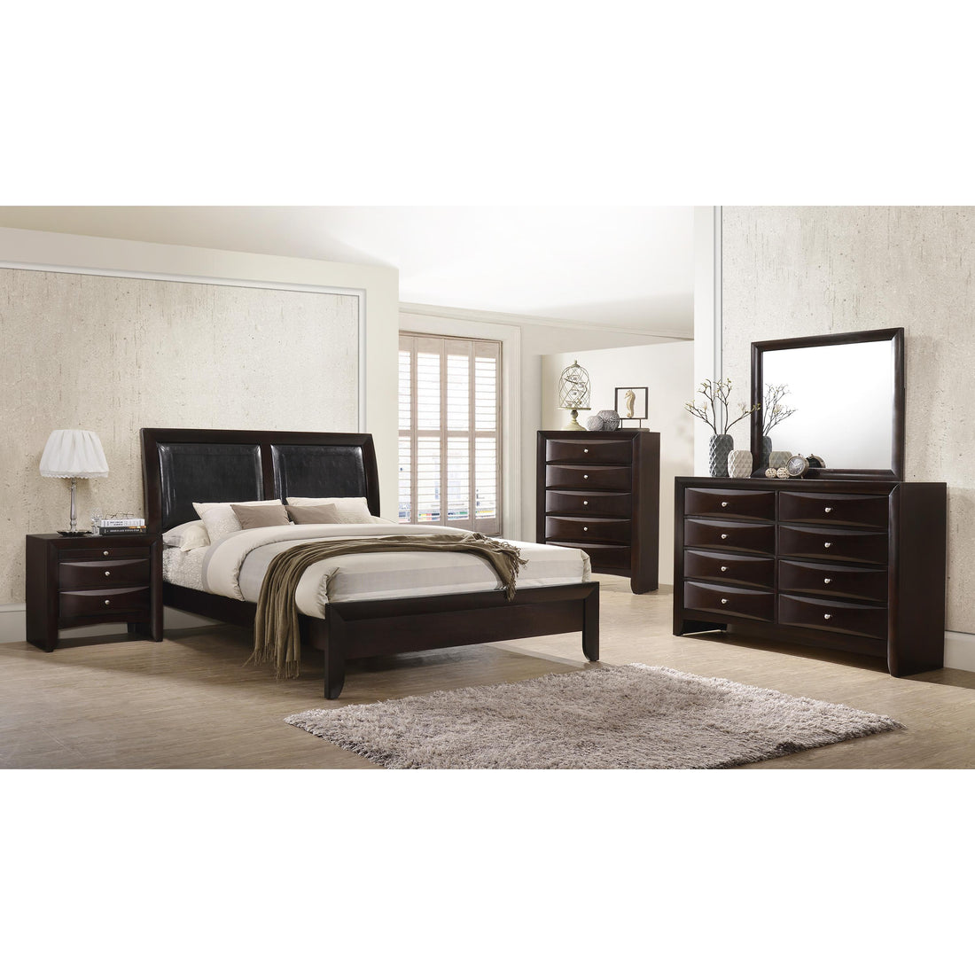  Crown Mark Emily 5-Drawer Chest B4260-4 IMAGE 1