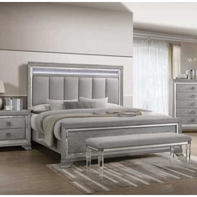  Size_King  -- Vail Upholstered Panel Bed IMAGE 1
