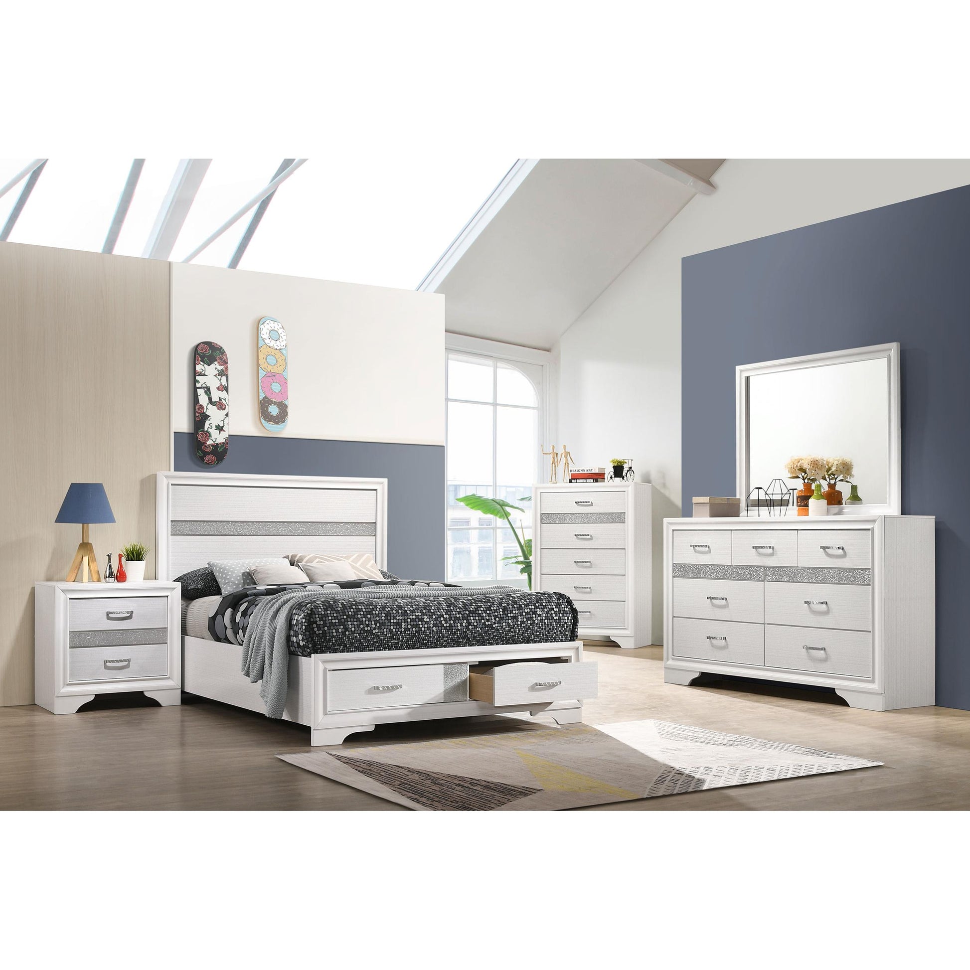  Size_Full  -- Miranda 205111F 51-inch Wood Full Storage Panel Bed - White IMAGE 10