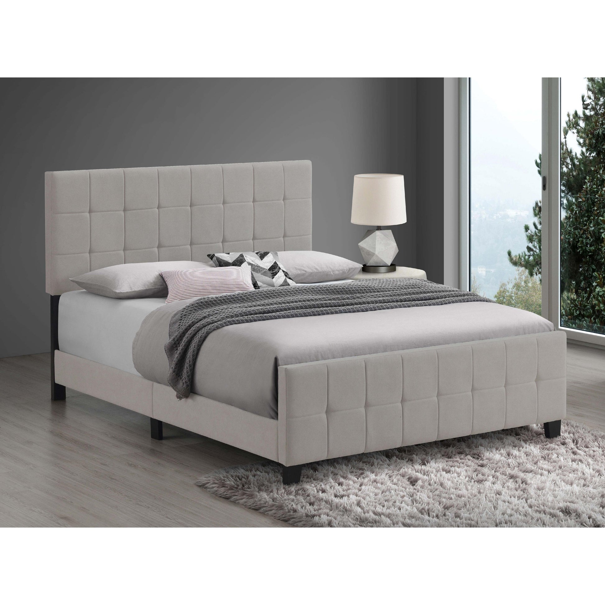  Size_Queen  -- Fairfield Upholstered Panel Bed IMAGE 4