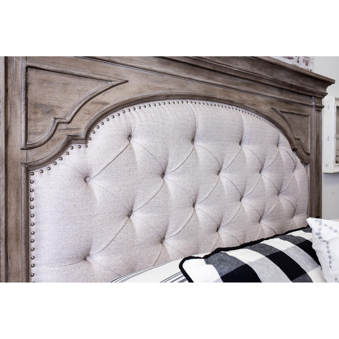  Steve Silver Furniture Highland Park HP900 Queen Panel Bed - Driftwood IMAGE 1