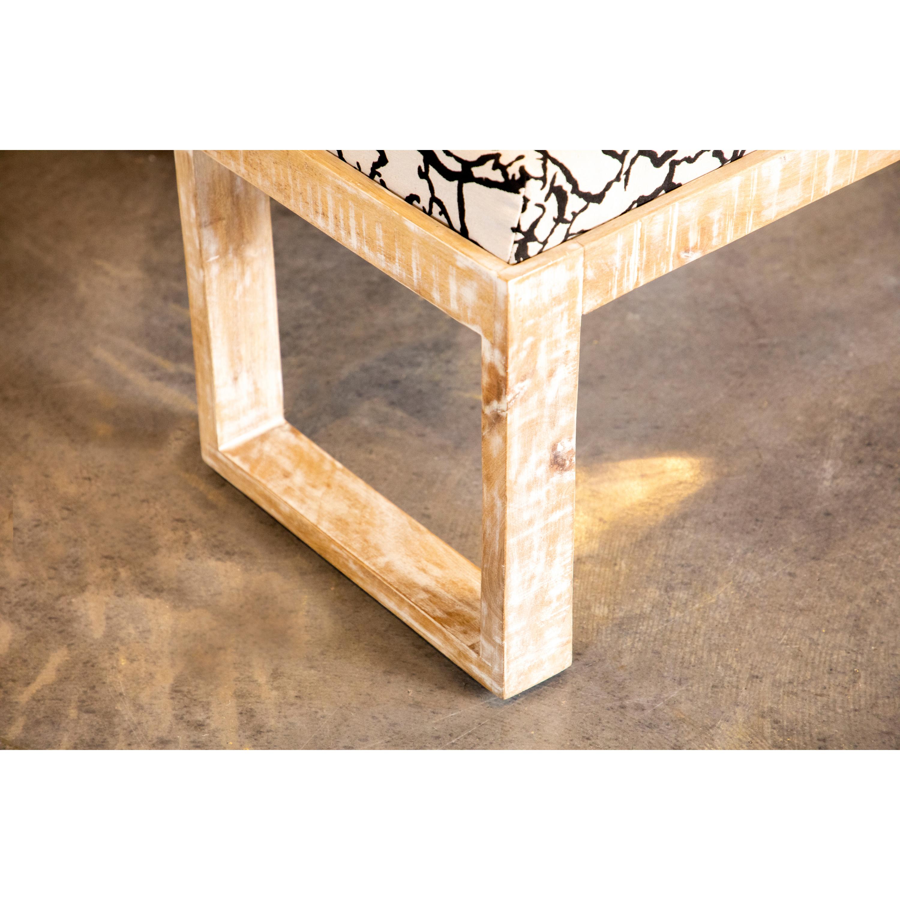  Coaster Furniture Aiden 914138 Fabric Upholstered Accent Bench - Distressed White IMAGE 4