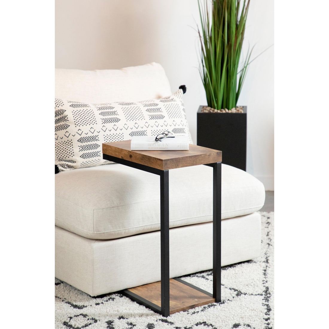  Coaster Furniture Beck 931246 Engineered Wood C-Shape Sofa Side Table - Antique Nutmeg IMAGE 1