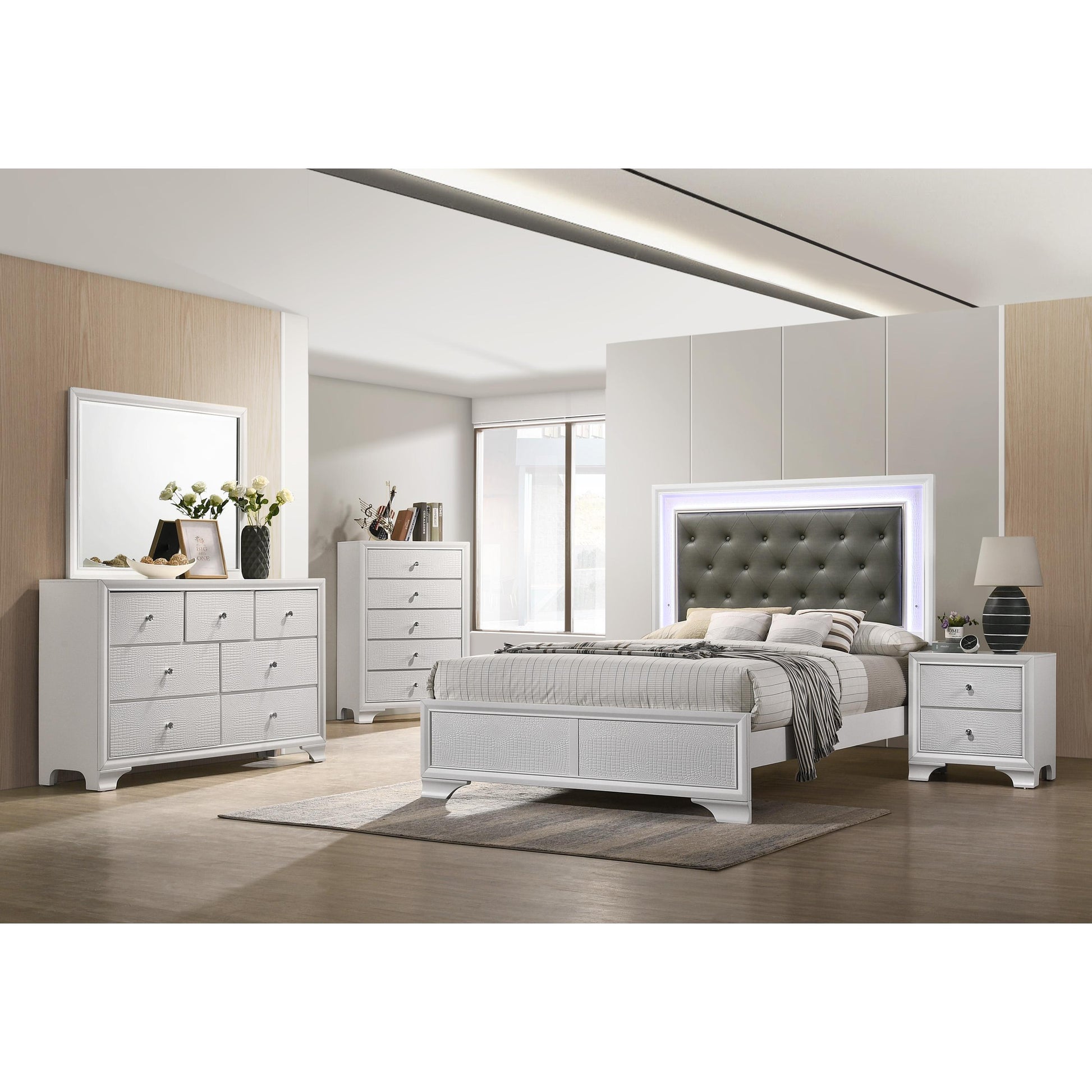  Crown Mark Lyssa B4310-11 Dresser Mirror - Frost IMAGE 3