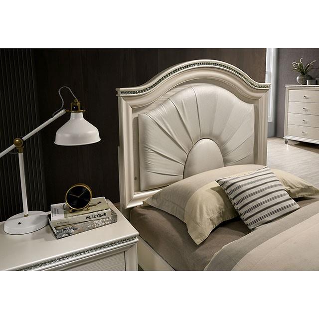  Size_Full  -- Allie Upholstered Panel Bed IMAGE 5