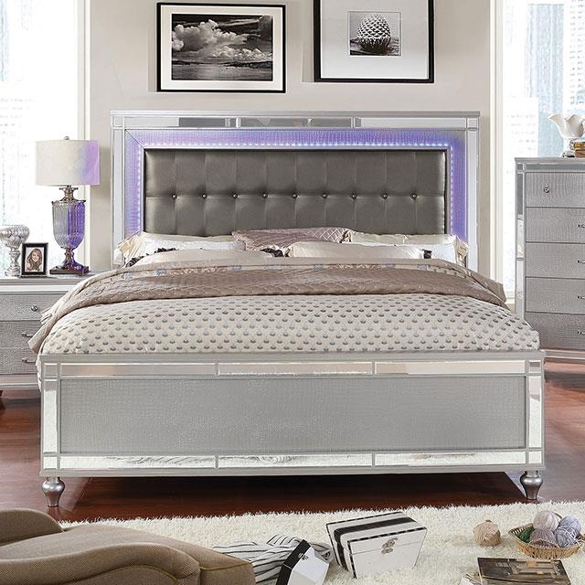  Color_Silver  Size_Queen  -- Brachium CM7977SV-Q-BED Queen Bed IMAGE 5