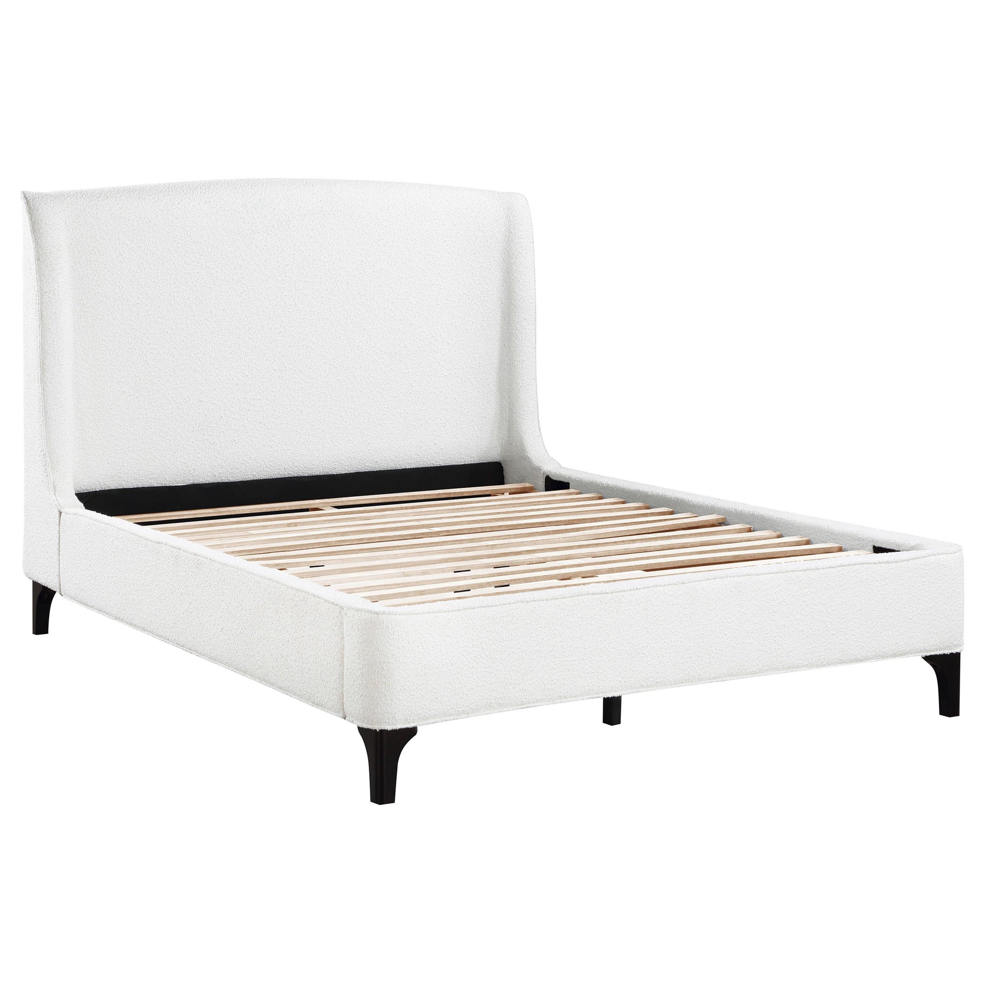  Size_King  -- Coaster Furniture Mosby Upholstered Panel Bed IMAGE 1