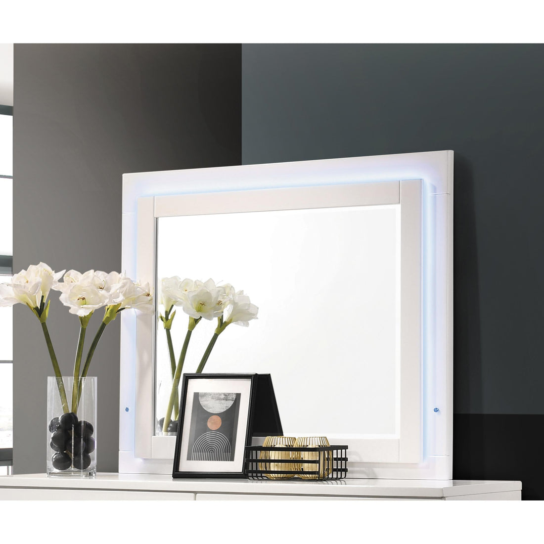  Coaster Furniture Felicity 203504LED Wood LED Dresser Mirror - White High Gloss IMAGE 1