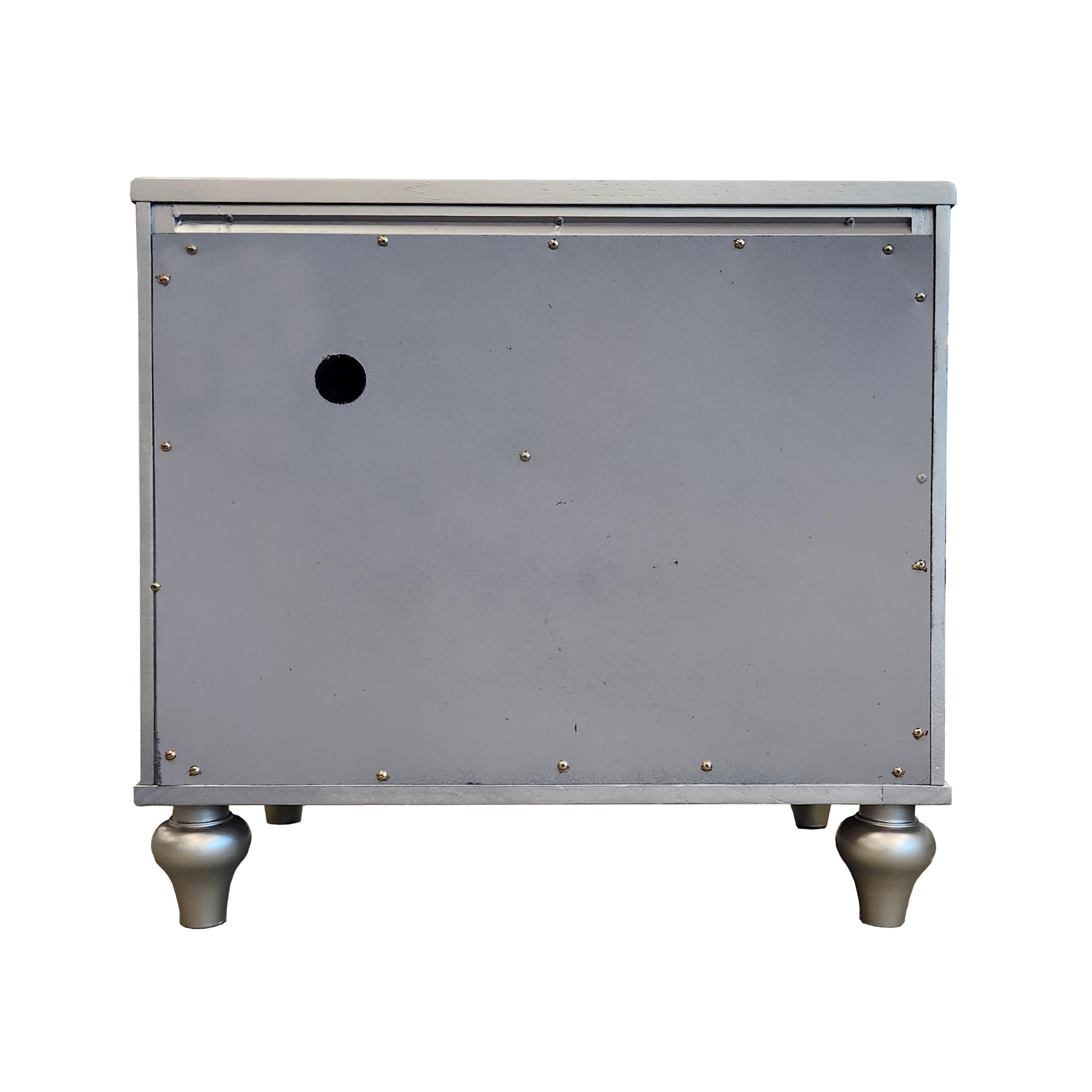  Crown Mark Cristian B1680-2N 2-Drawer Nightstand - Champagne IMAGE 4