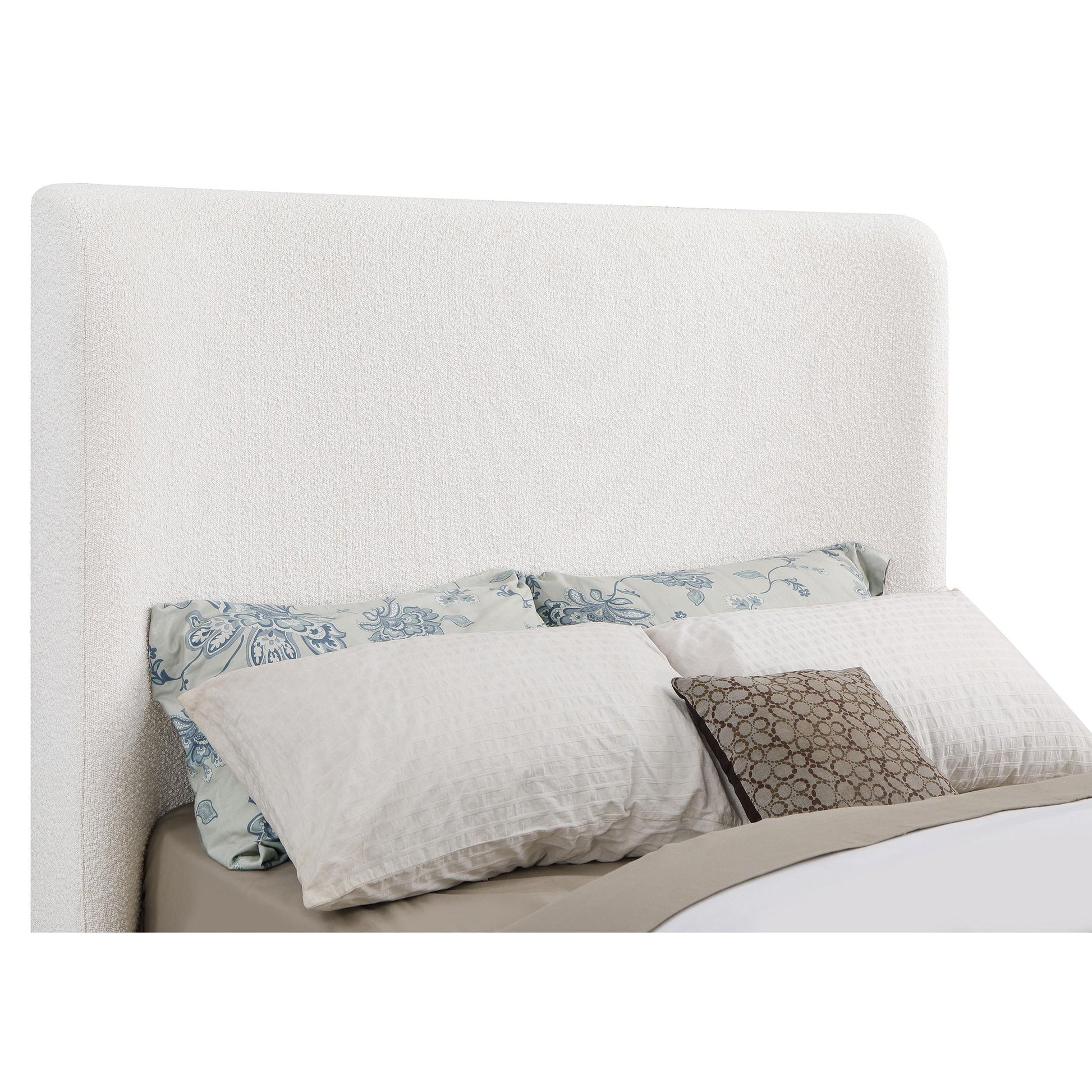  Size_Queen  -- Nala 302046Q Upholstered Queen Sleigh Bed - Cream IMAGE 5