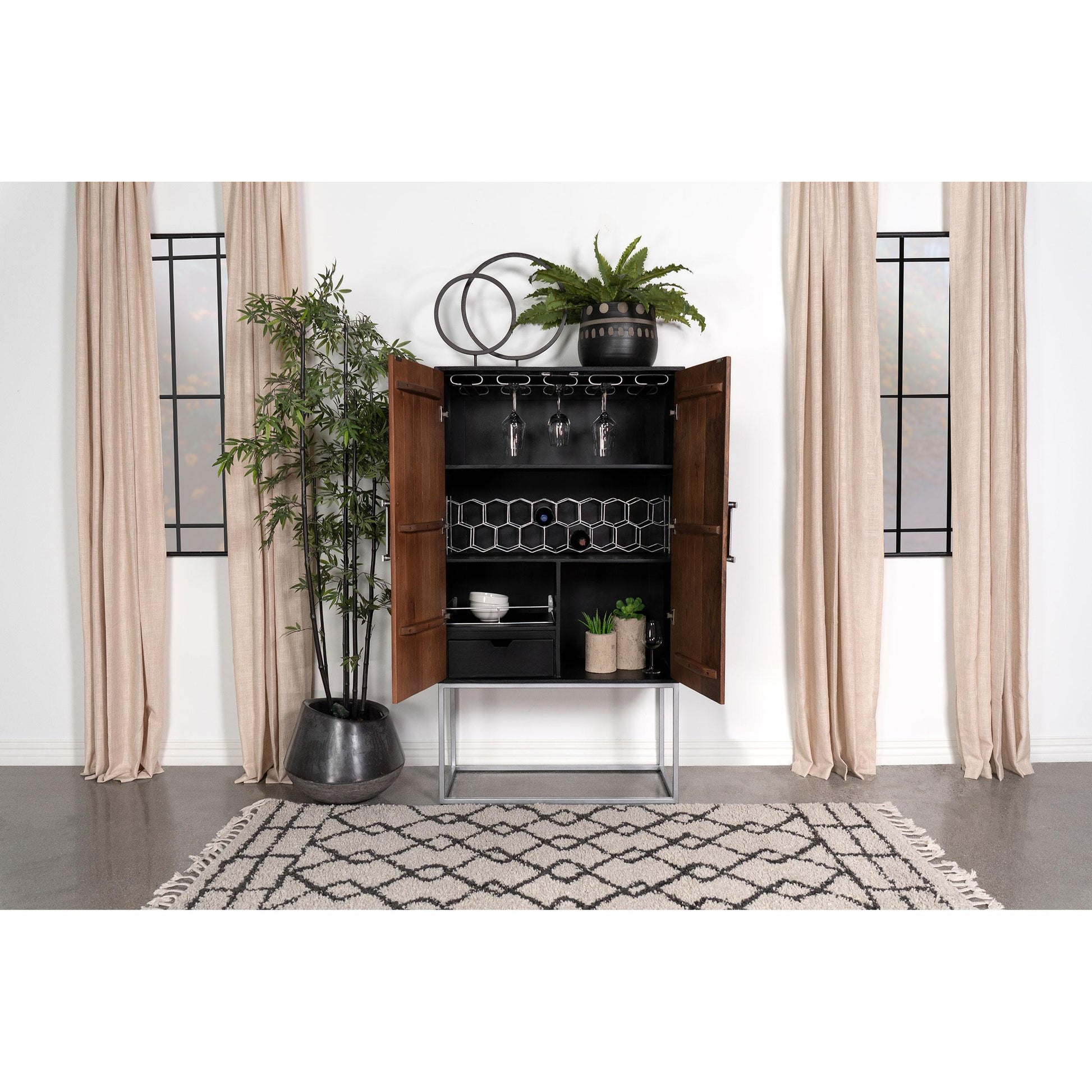  Coaster Furniture Borman 950318 2-door Home Bar Cabinet Wine Storage - Walnut and Black IMAGE 3