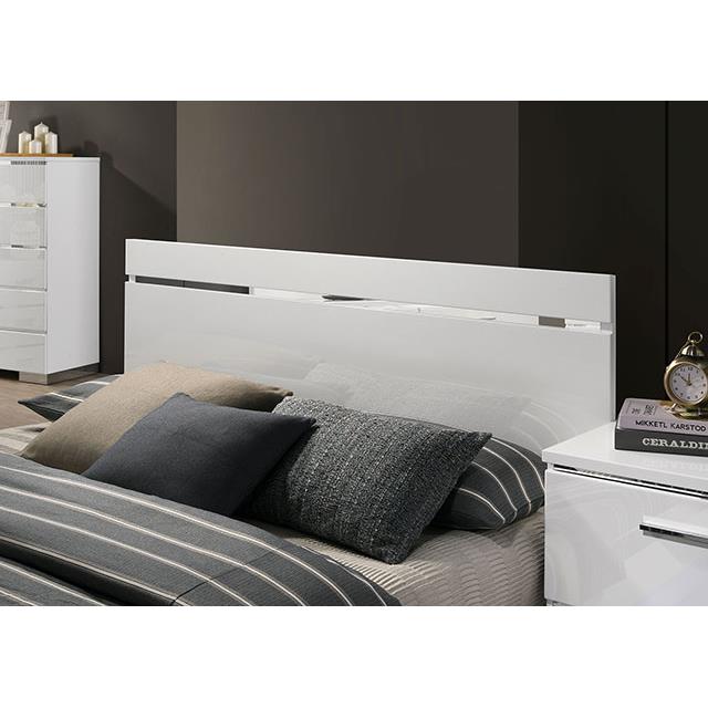  Color_White/chrome  Size_Queen  -- Erlach FOA7189WH-Q Queen Bed IMAGE 3