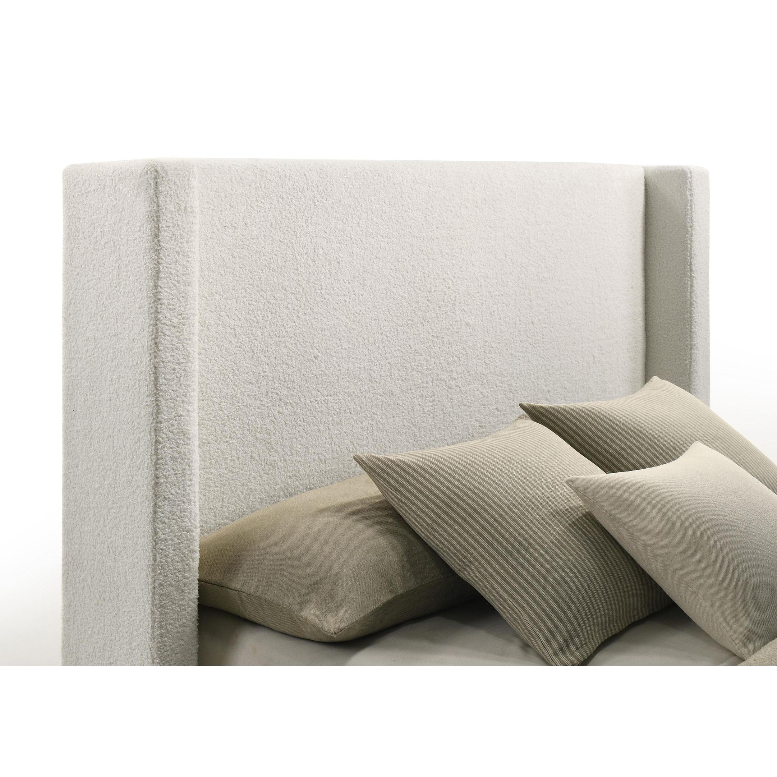  Size_Queen  -- Alamosa Upholstered Platform Bed IMAGE 5