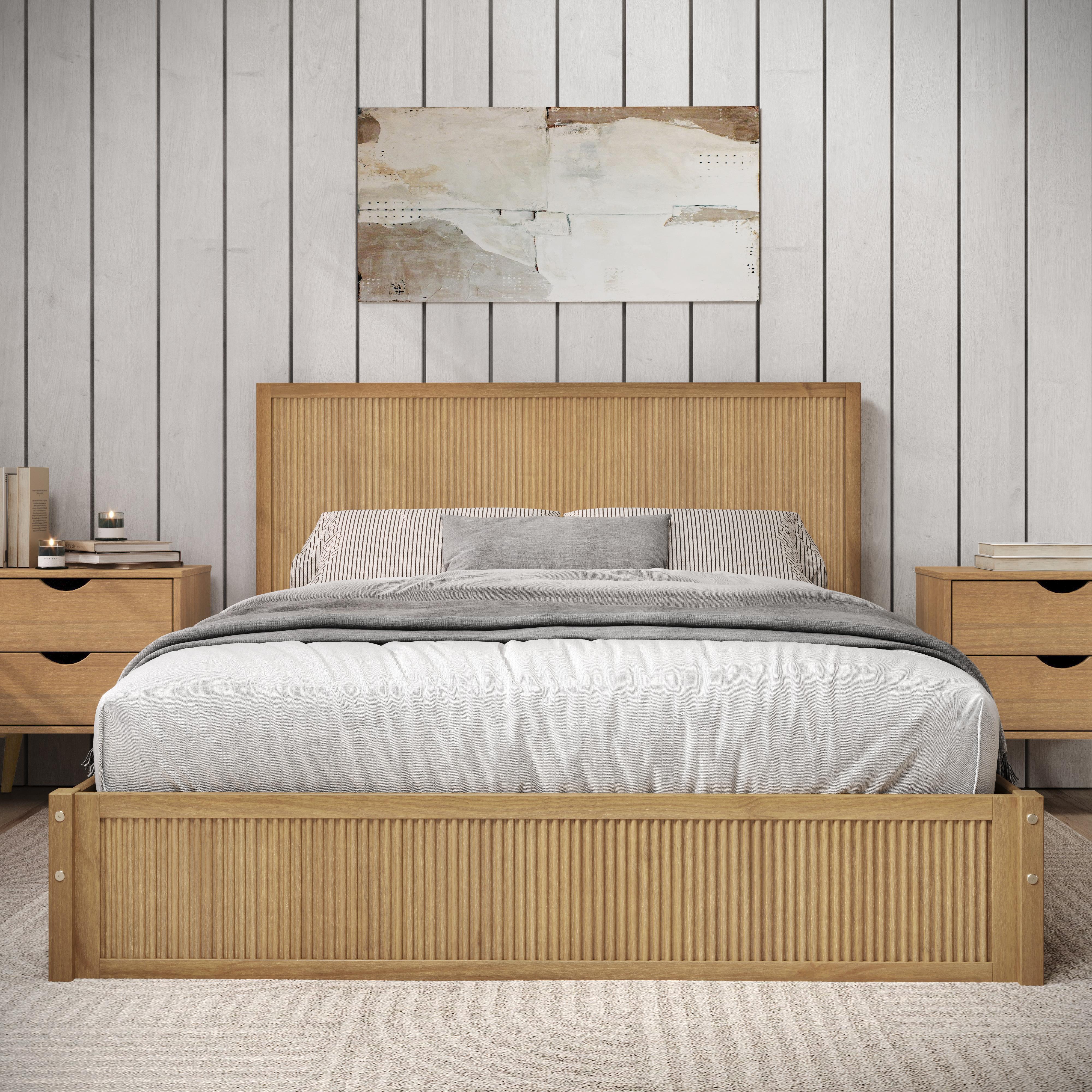  Donco Trading Company Metropolitan 2581-QUO Queen Platform Bed - Urban Oak IMAGE 2