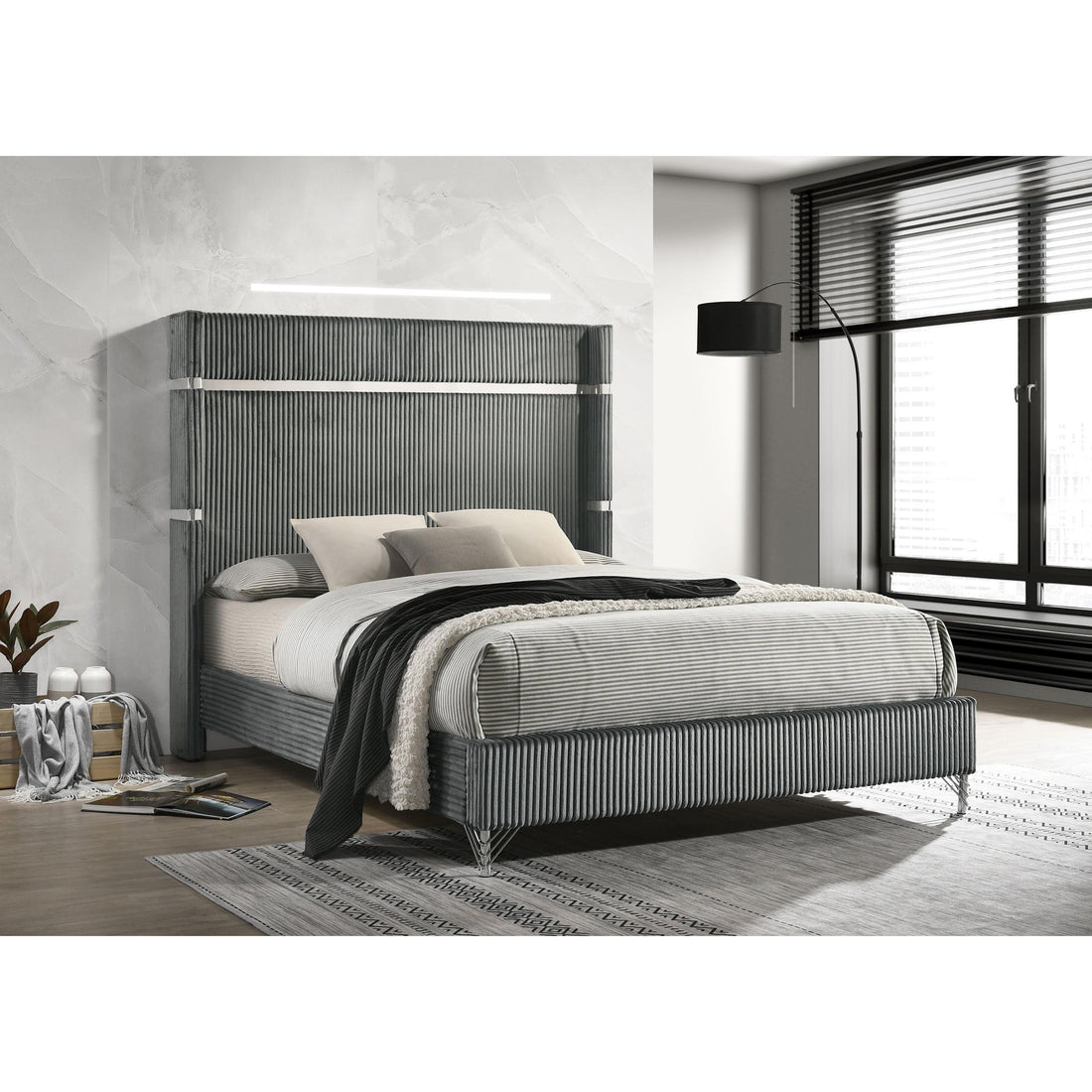  Size_Queen  -- Lucia Upholstered Panel Bed IMAGE 1