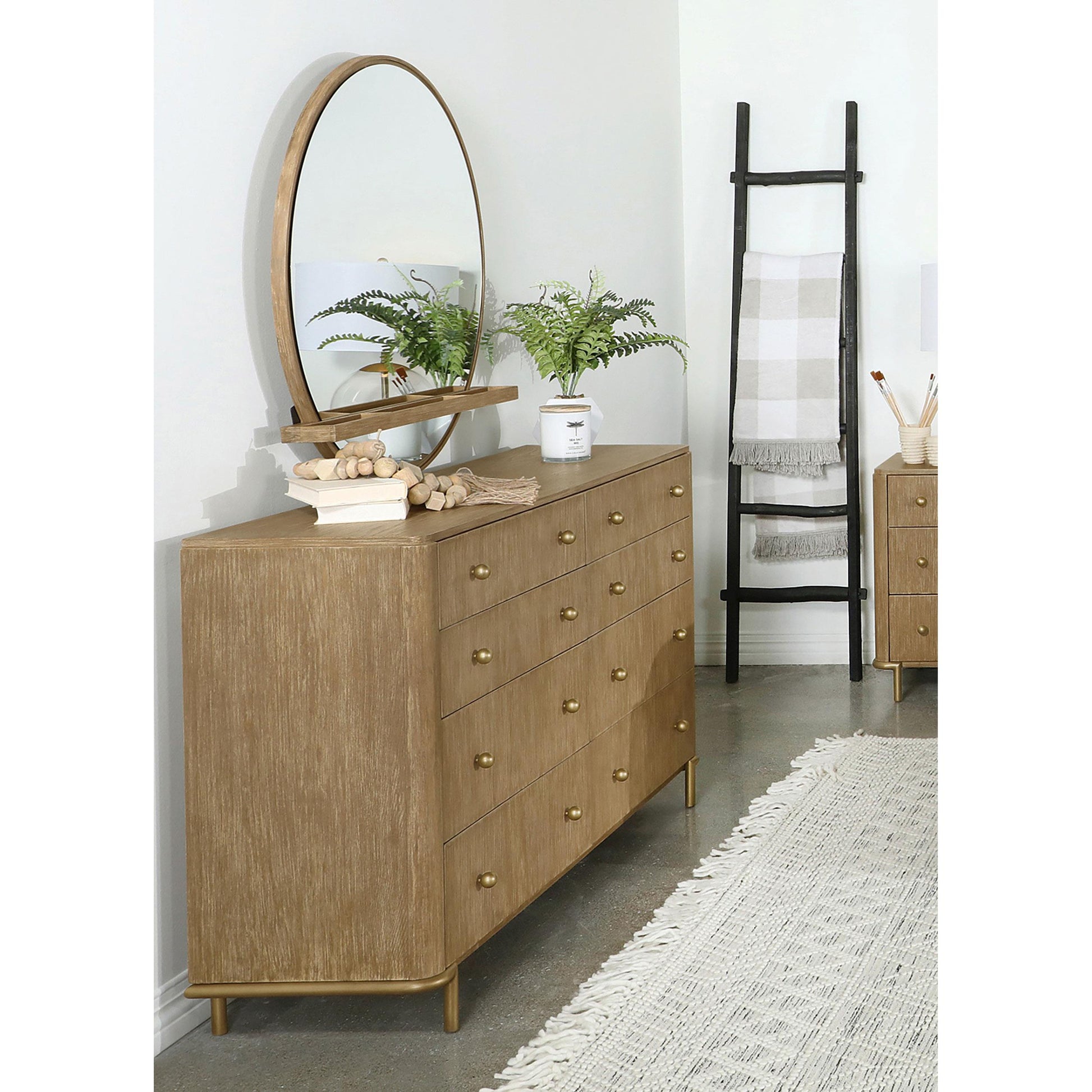  Coaster Furniture Arini 224303M 8-Drawer Dresser with Mirror - Sand Wash IMAGE 7