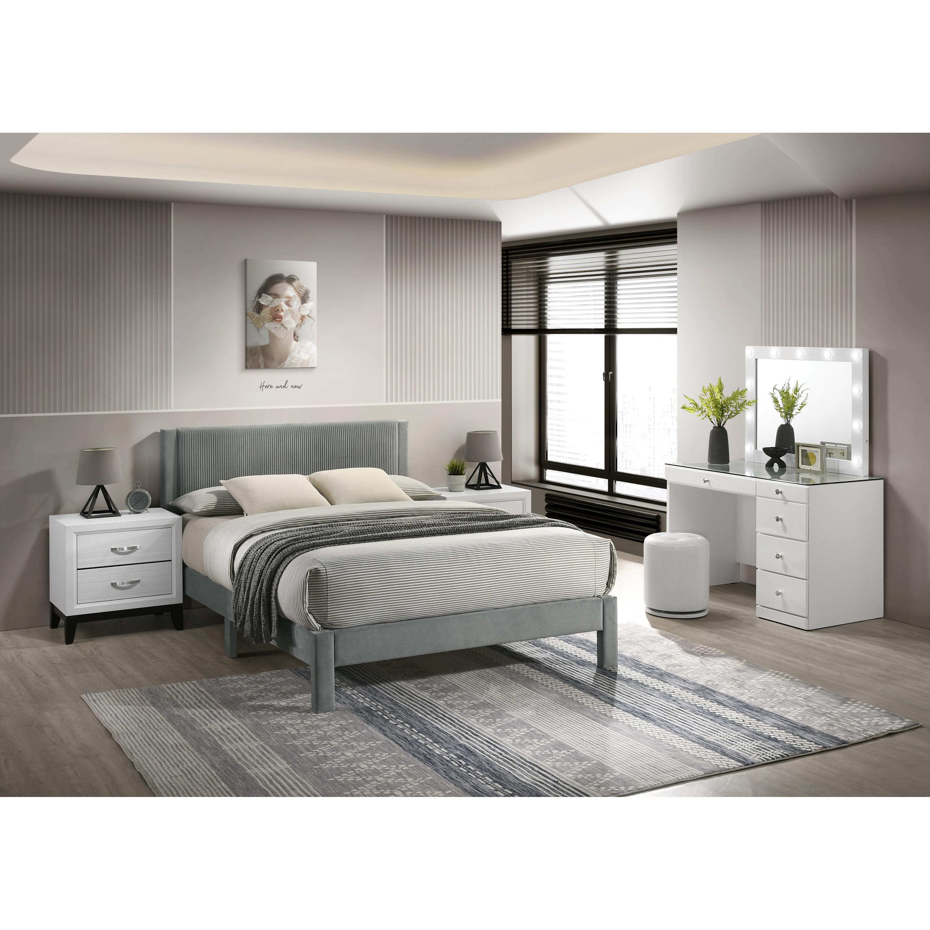  Size_Full  -- Lucia Upholstered Panel Bed IMAGE 3