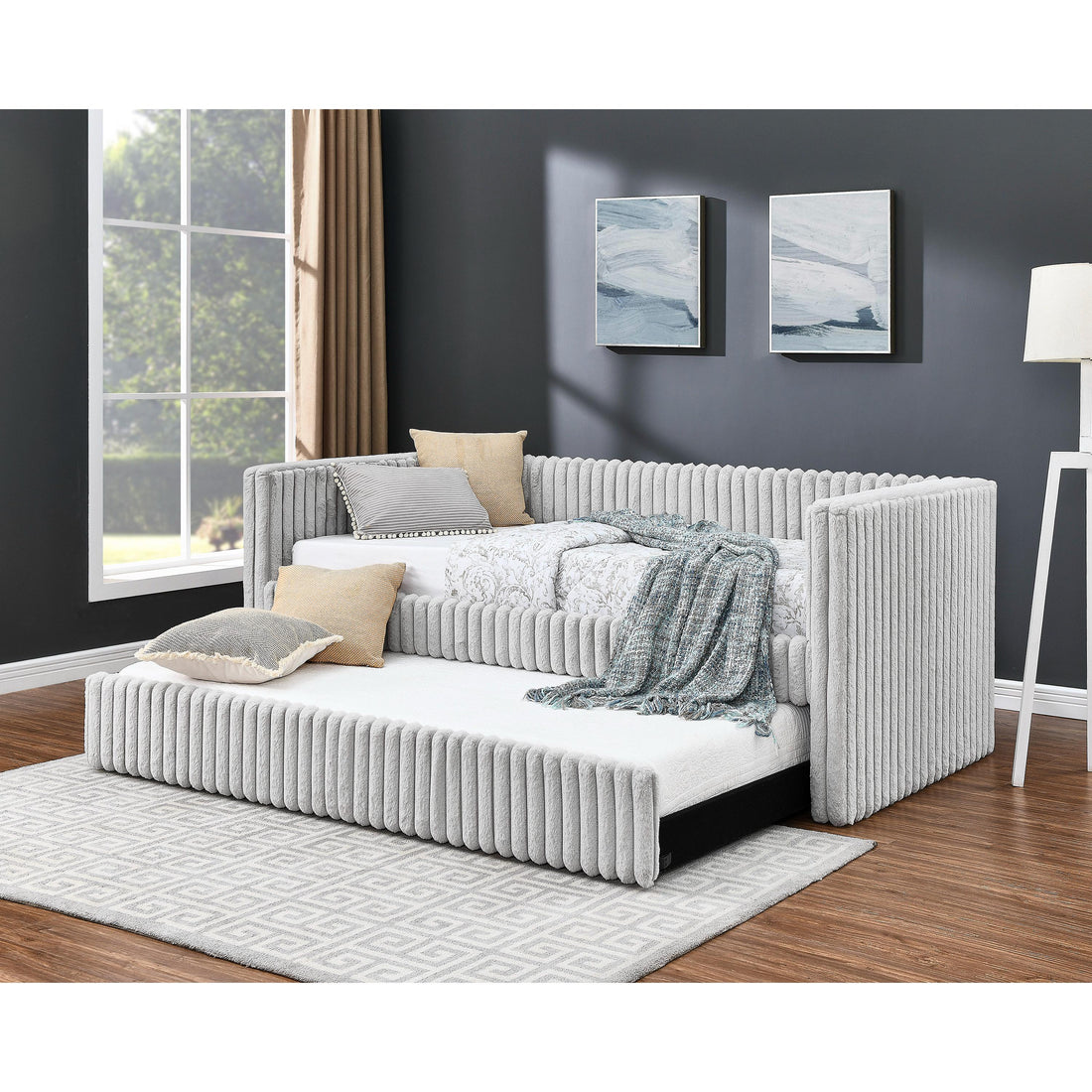  Crown Mark Hailey 5339LG Daybed - Light Grey IMAGE 1