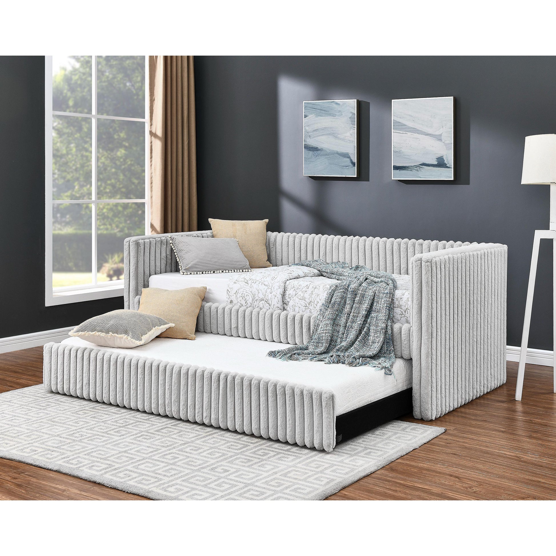  Crown Mark Hailey 5339LG Daybed - Light Grey IMAGE 2