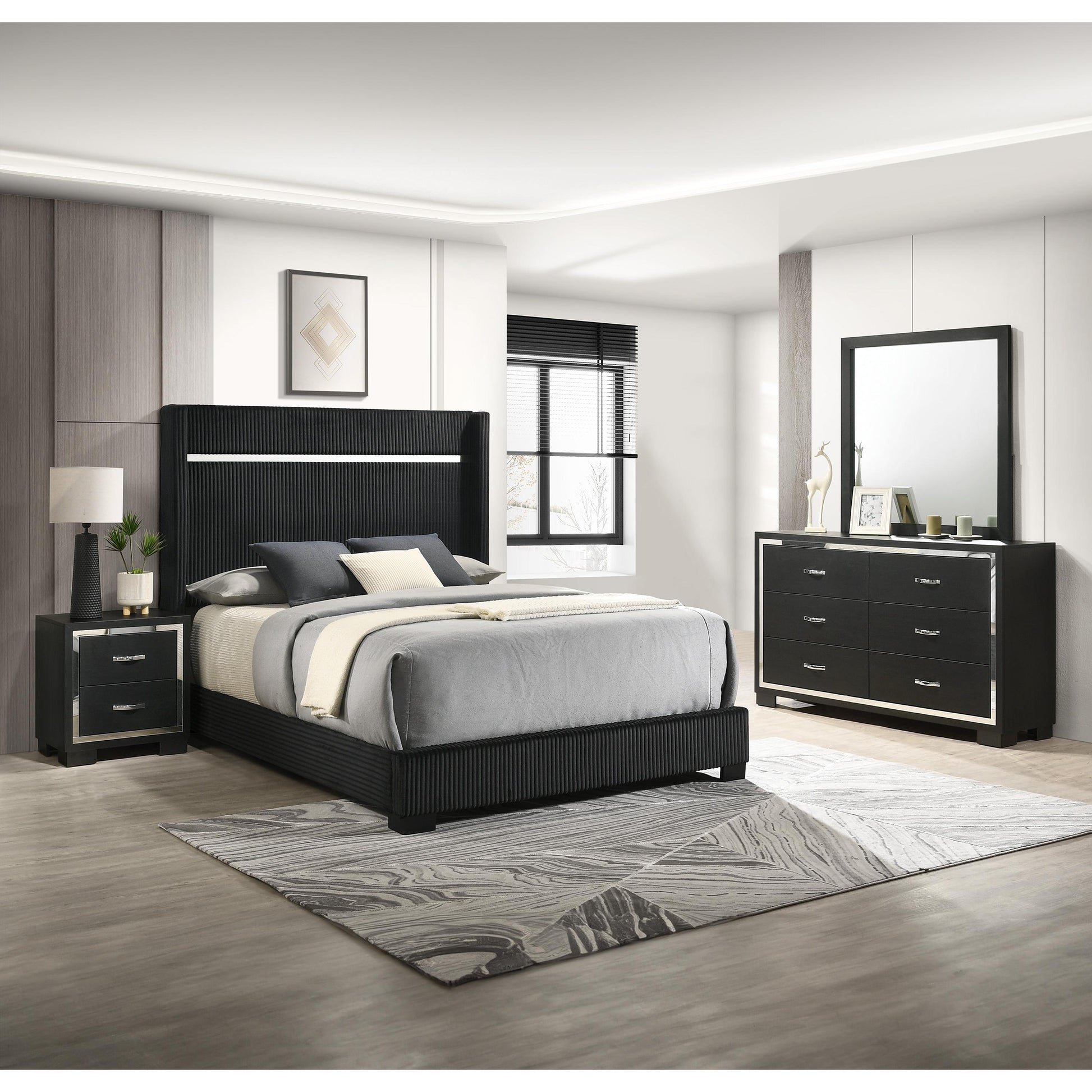  Size_King  -- Crown Mark Gennro Panel Bed IMAGE 4