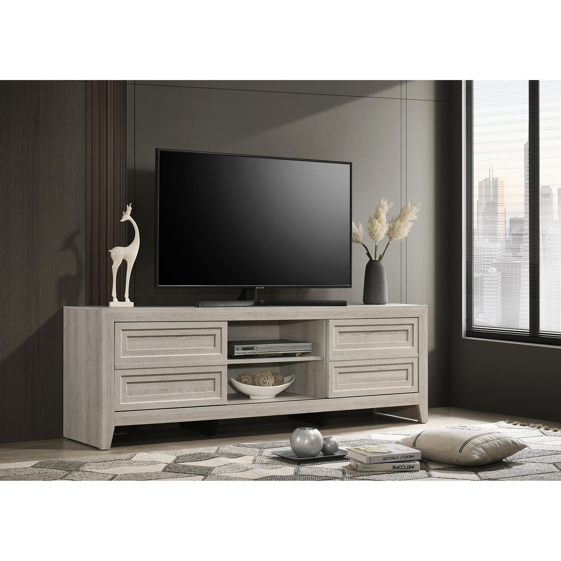  Crown Mark TV Stands Media Consoles and Credenzas B6600-9 IMAGE 1