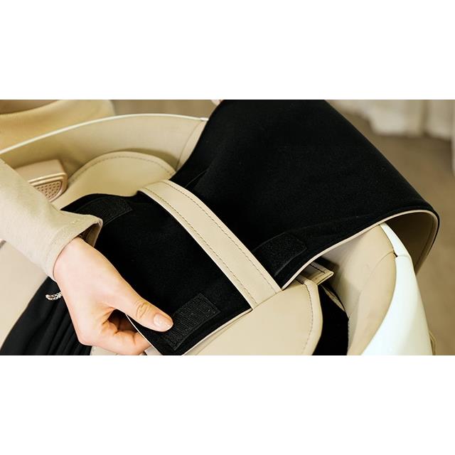  Furniture of America Calmridge MC0001WH Massage Chair IMAGE 8
