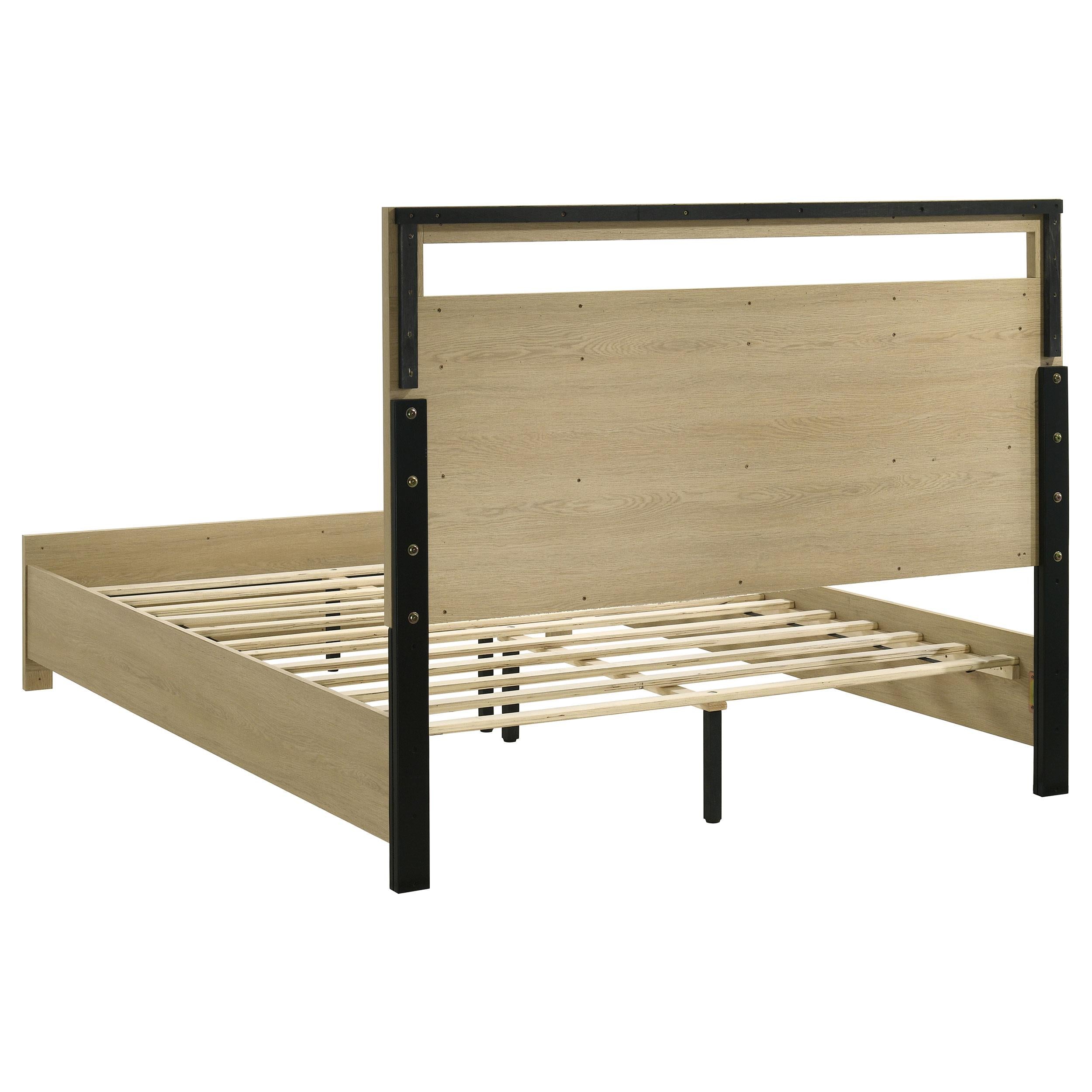  Coaster Furniture Hendricks 222651Q Queen Panel Headboard Platform Bed - Light Oak IMAGE 2