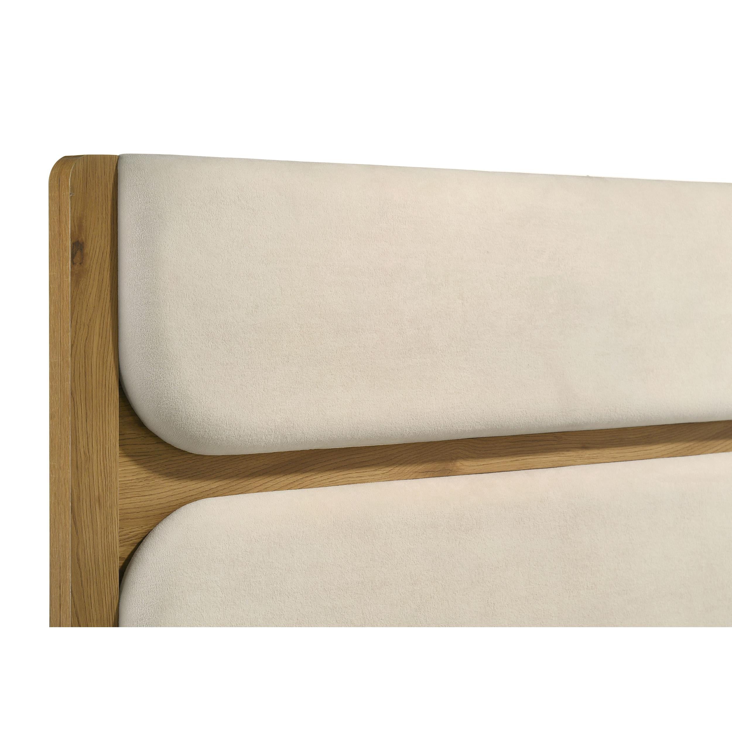  Coaster Furniture Bennett 222901KE 78-inch Eastern King Upholstered Panel Bed - Cream/Light Oak IMAGE 6