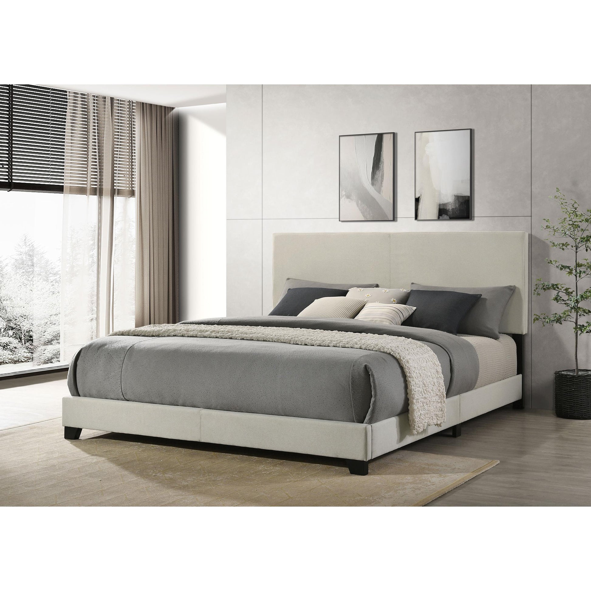  Coaster Furniture Dorian 300852KE Fabric Upholstered Eastern King Panel Bed - Cream IMAGE 6