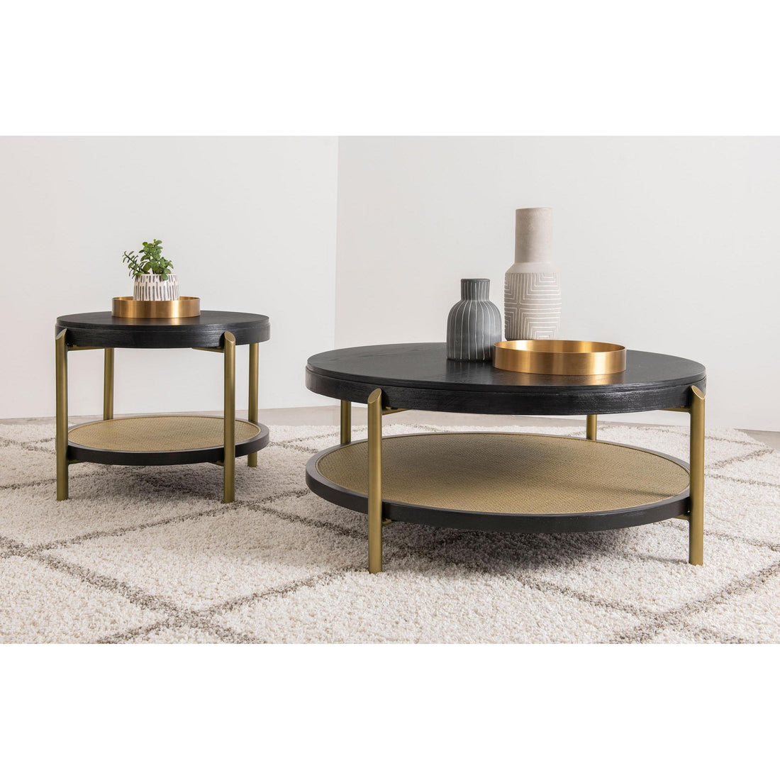  Coaster Furniture Arini 706198-S2 2-piece Round Coffee and End Table Set - Black IMAGE 1
