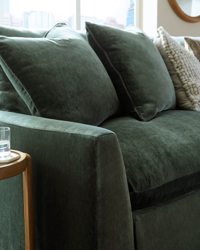 Ashley Furniture Carriage 780-01 - Sectional